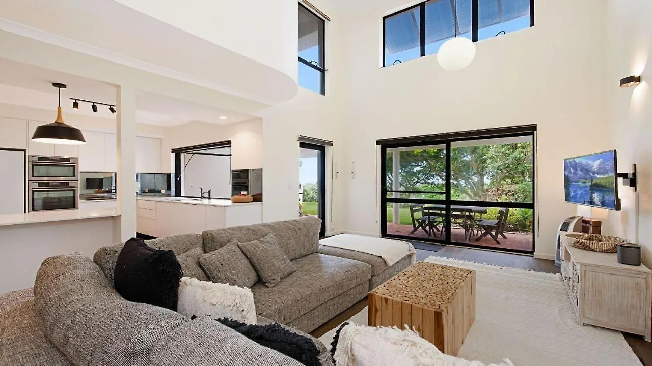 Holiday home Seabreezes & Ocean Views Villa Caloundra Australia